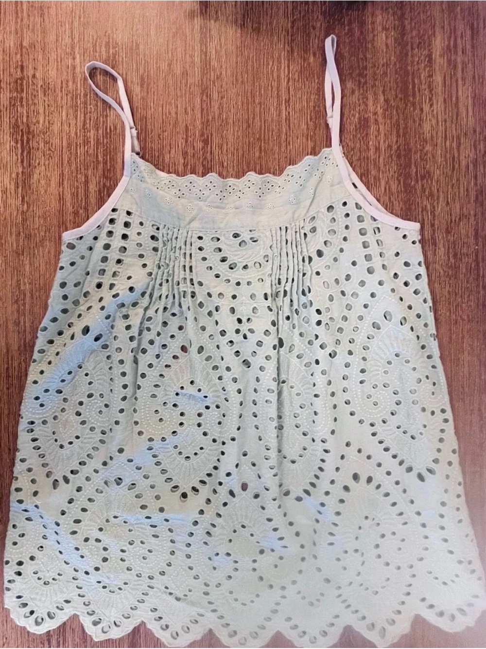 Stellah Mint Green Eyelet Camisole with Scalloped Hem size S